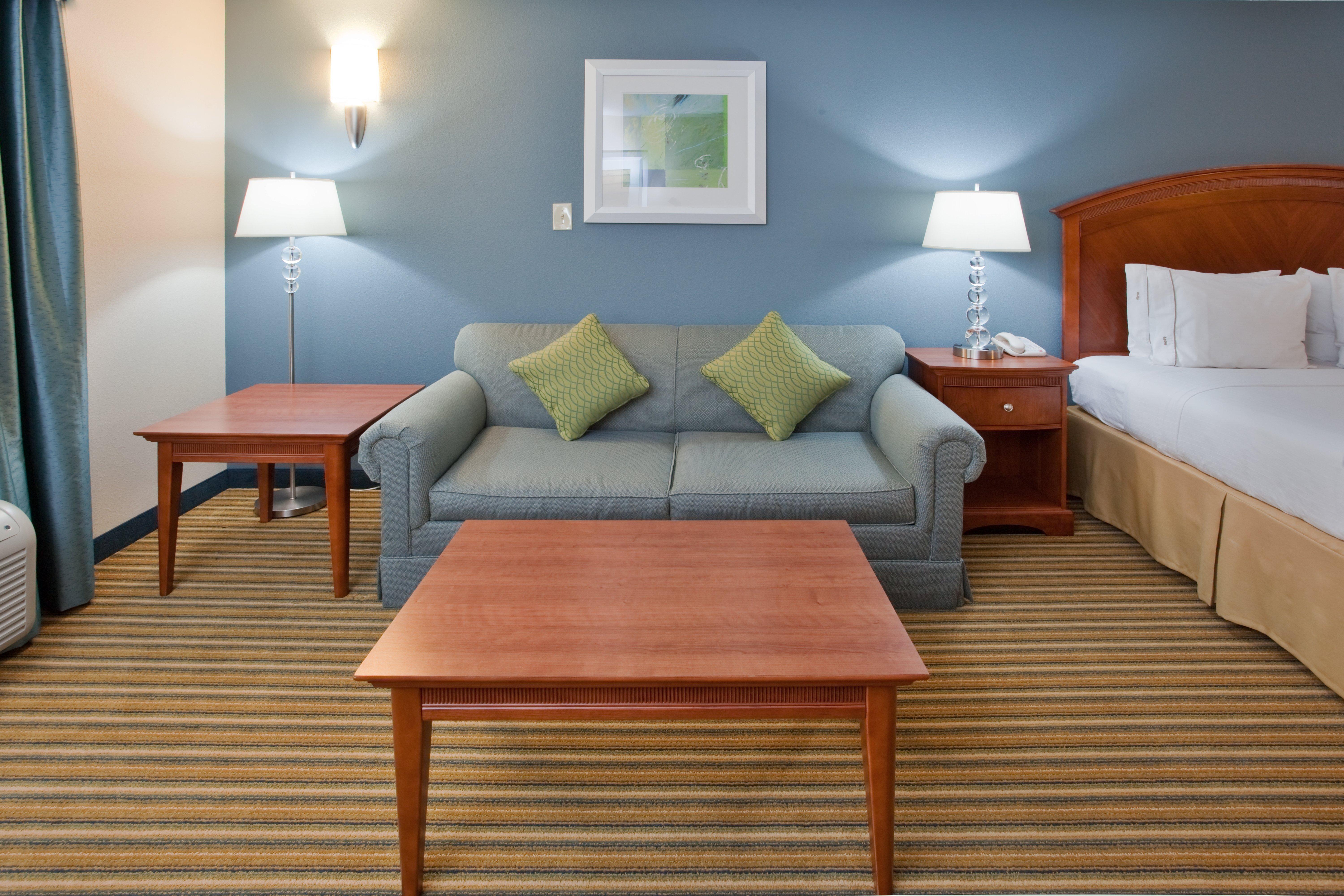 Holiday Inn Express Hotel & Suites Fredericksburg, An Ihg Hotel Extérieur photo